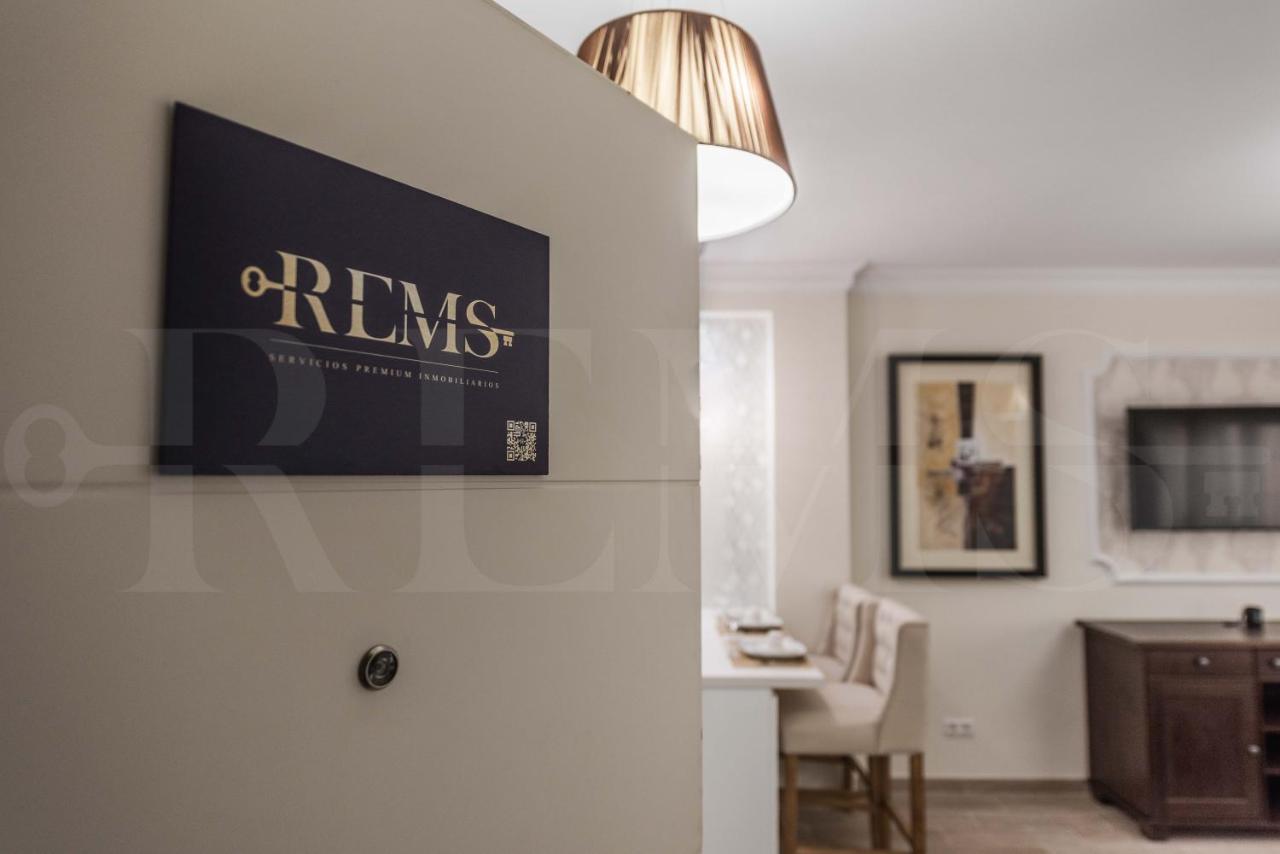 Stylish Studio Near Plaza De La Merced - Center Málaga Buitenkant foto